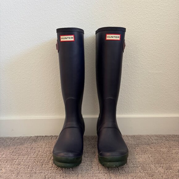 Hunter Tall Rain Boots – Navy w/ Green Soles & Maroon Buckles – Size 7 - Picture 2 of 8